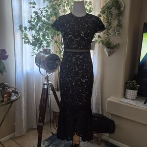 Elegant Black Lace Midi Dress